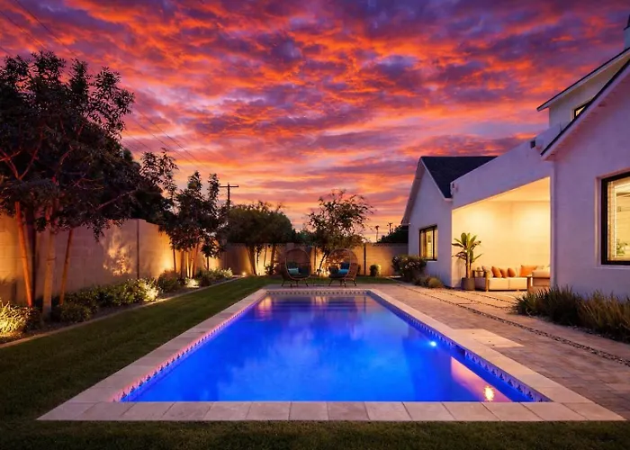 Breeze - Sparkling Pool - Mins To Old Town Ferienhaus